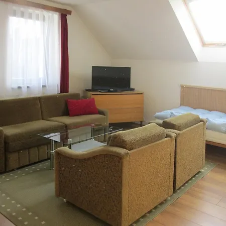 68 Apartmán