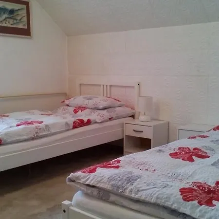68 Apartment *